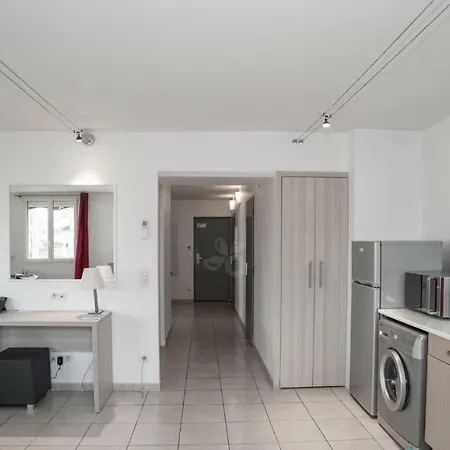 Privilege & Eurociel Centre Comedie Lejlighedshotel 3*
